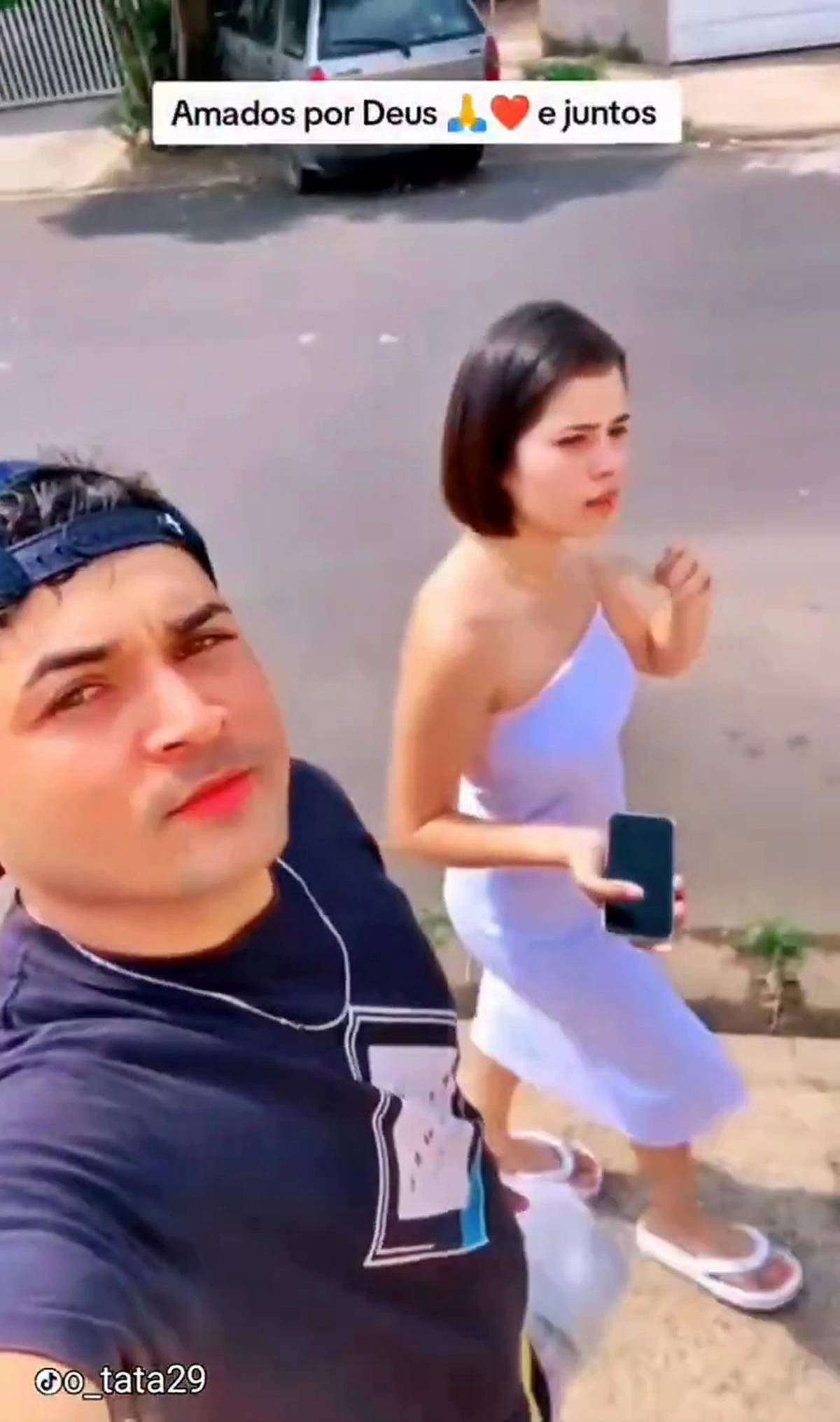 otobuste-ask-videosu-9