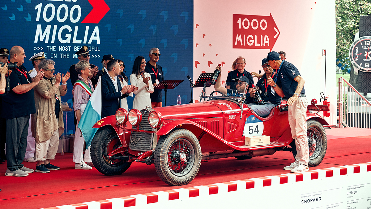 alfa-romeo-miglia-kazanan