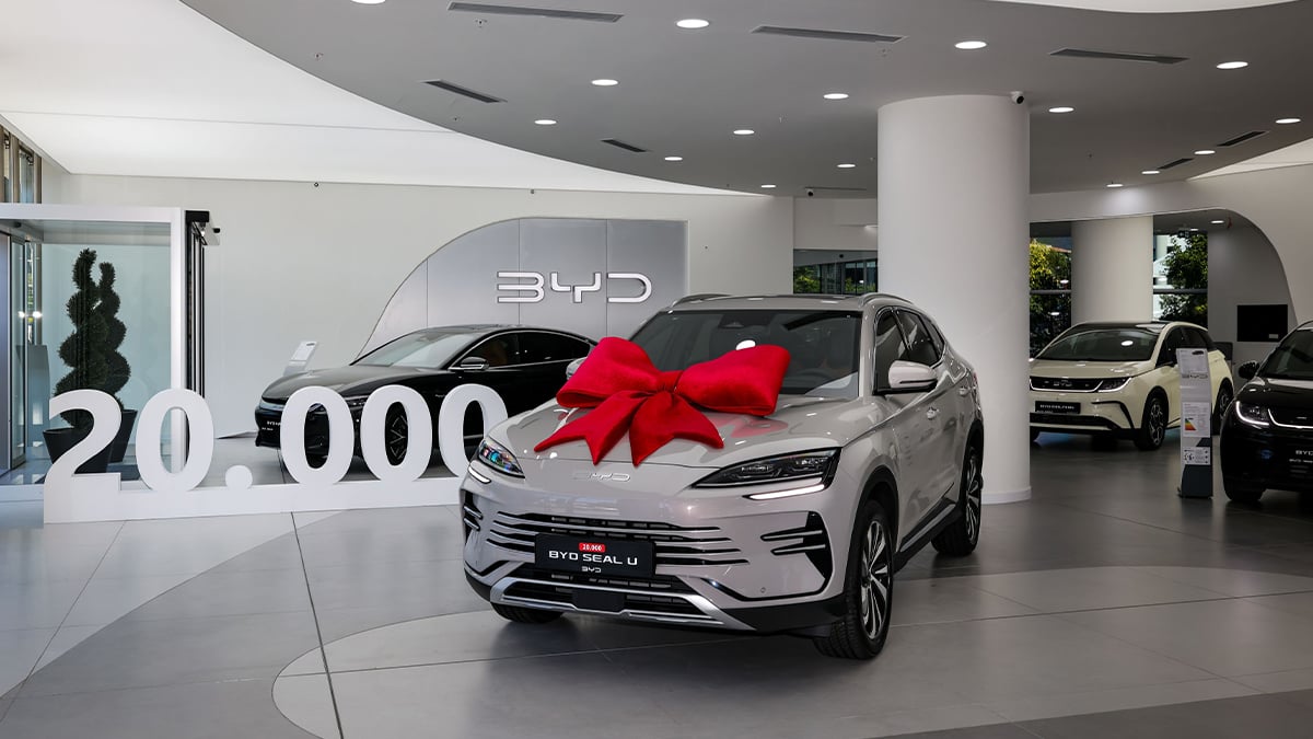 2025/06/28/byd-seal-u-20-bin-adet-satti-turkiyede-yeni-rekor.jpg
