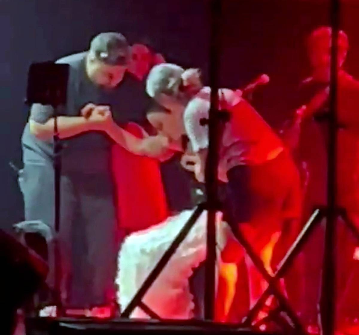 sevcan-orhan-kalp-krizi-mi-gecirdi-2