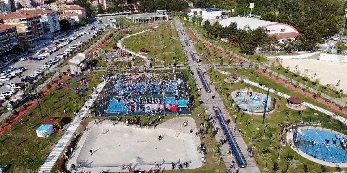 corum-100-yil-millet-bahcesi