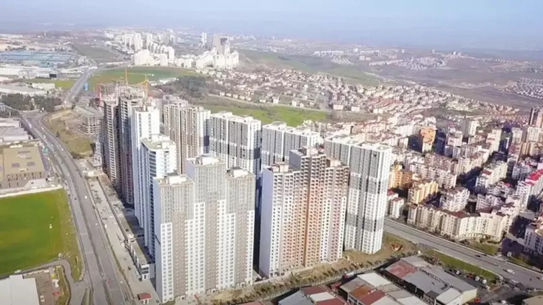 bir-devir-boyle-bitti-turkiyenin-en-buyuguydu-resmen-iflas-etti-4-bin-konutluk-vurgun-10-bin-magdur-1