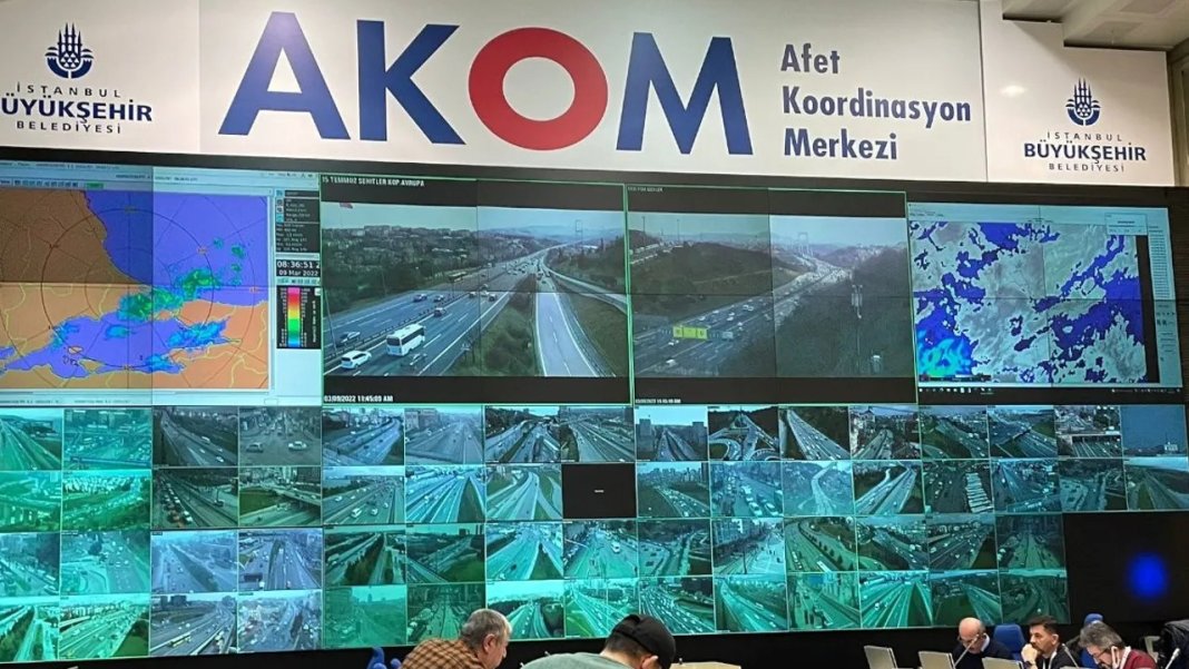 istanbula-sicak-hava-dalgasi-uyarisi-akom-tarih-ve-saat-vererek-uyardi-2