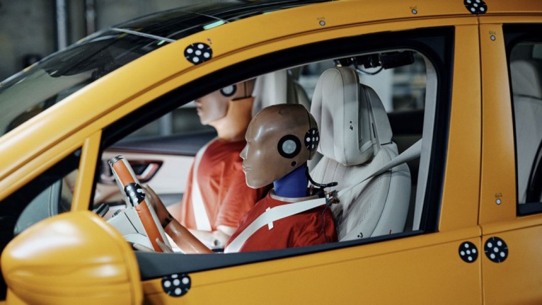 2025in-en-guvenli-otomobilleri-aciklandi-listenin-tepesinde-surpriz-bir-isim-var-1