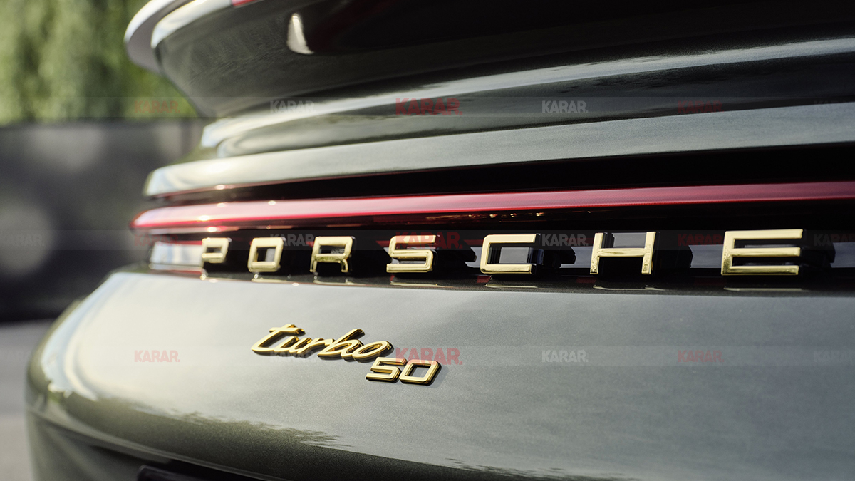 porsche-elektrikli-mi-istiyor-icten-yanmali-mi.jpg