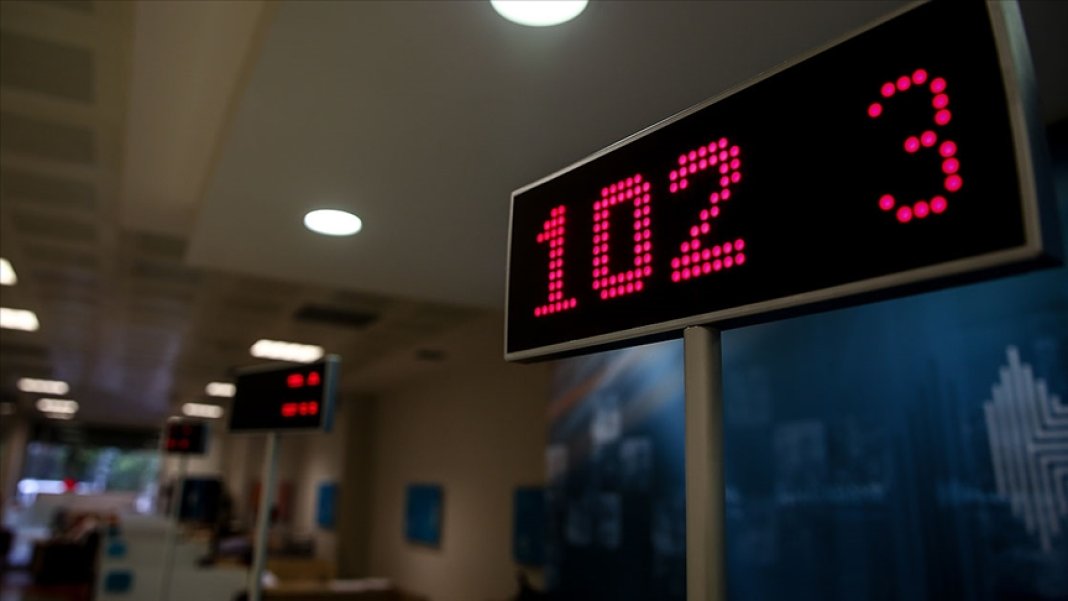 1-milyon-tlde-aylik-1052-tl-kayip-stopaj-orani-yukseldi-vadeli-mevduat-cazibesini-yitiriyor-iste-uzman-isimden-uyarilar-8