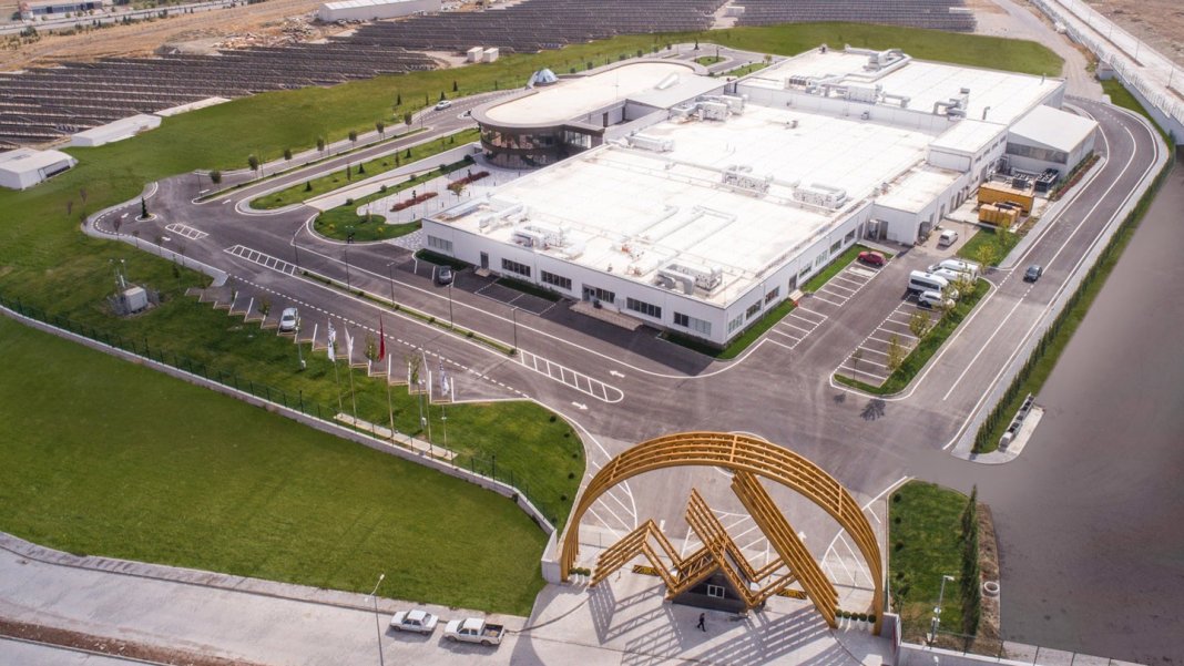 coruma-turkiyeyi-uzay-ligine-sokacak-yatirim-2-3-milyar-dolarlik-dev-fabrika-kuruluyor-binlerce-kisiye-is-kapisi-olacak-5.jpg