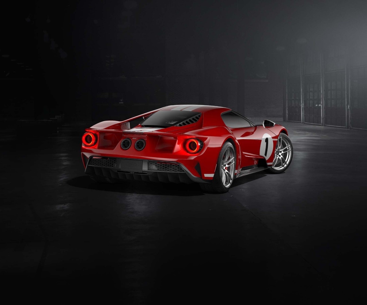 ford-recalls-incorrectly-repaired-2017-gt-supercars-over-potential-hydraulic-fluid-leak-7.jpg