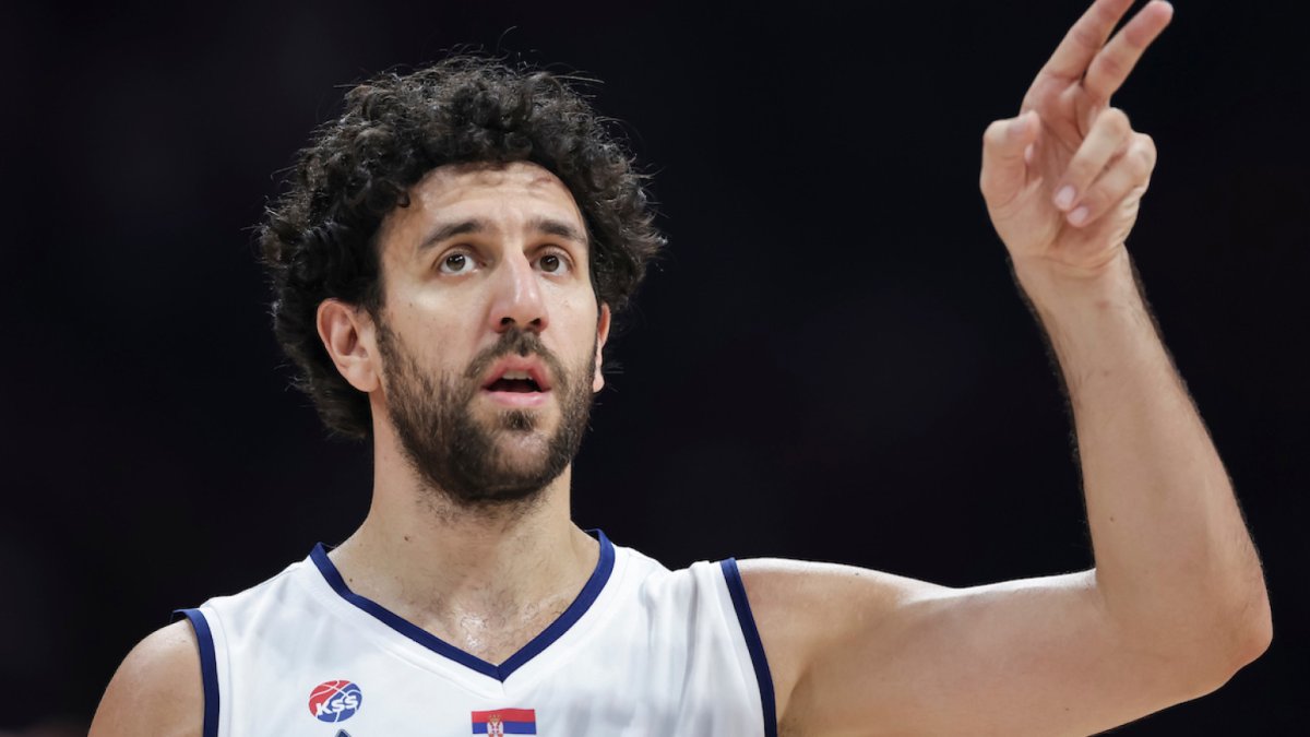 116038-serbia-greece-1421-f