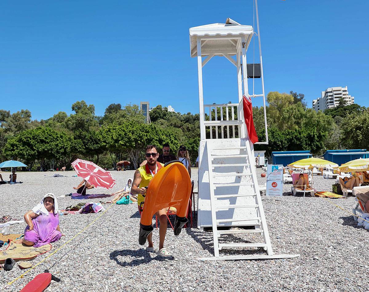 antalya-robot-cankurtaran-hangi-plajda-2