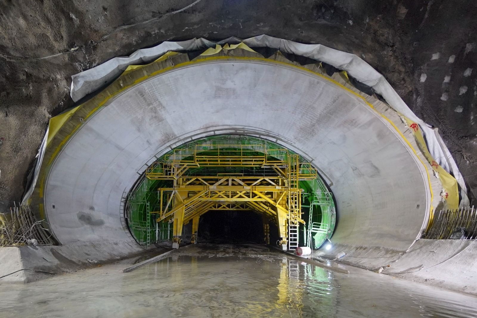 86f980ea-86ed-4050-b28c-7e76801f62ca