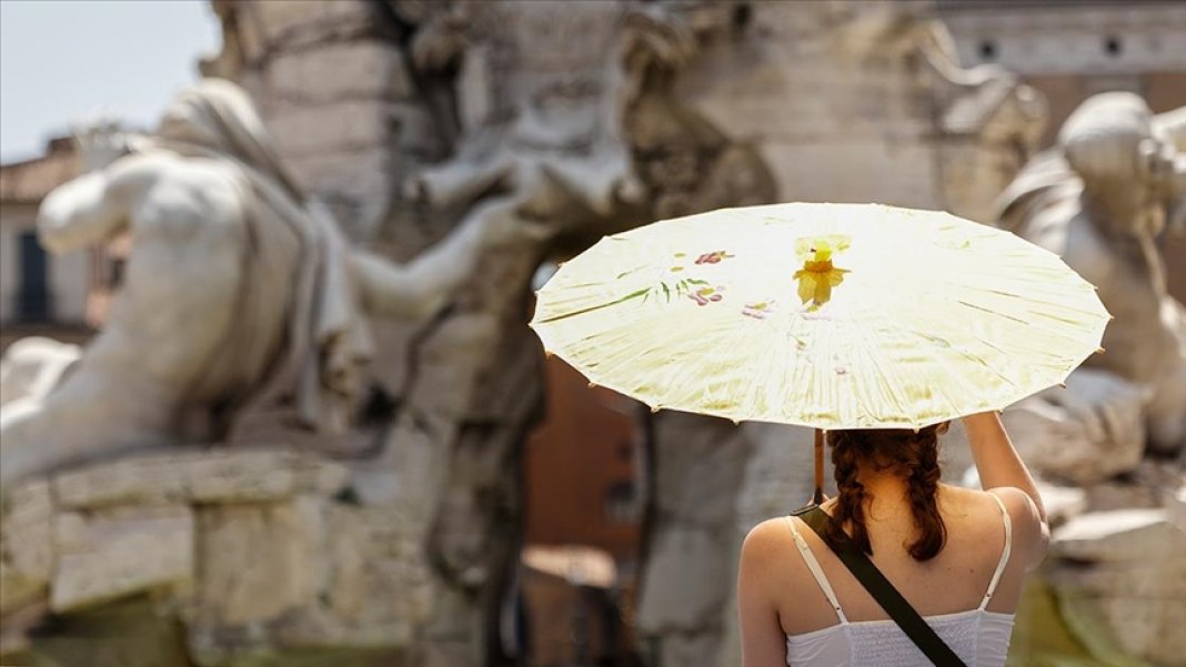 unlu-uzman-uyardi-turkiye-saunaya-donuyor-o-ilde-hissedilen-sicaklik-47-derece-olacak-disari-cikmayin-3