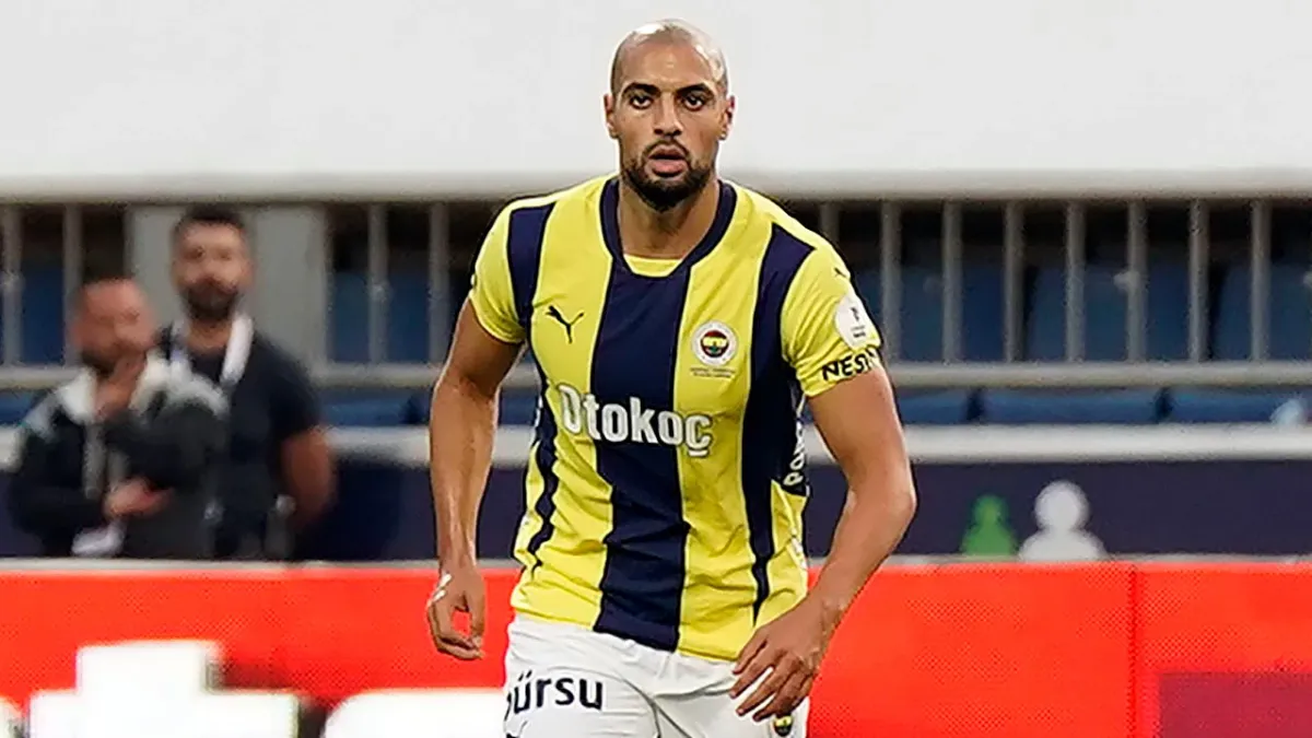 fenerbahcede-yeni-transfer-amrabat-ilk-kez-forma-giydi-f1kp-jpg