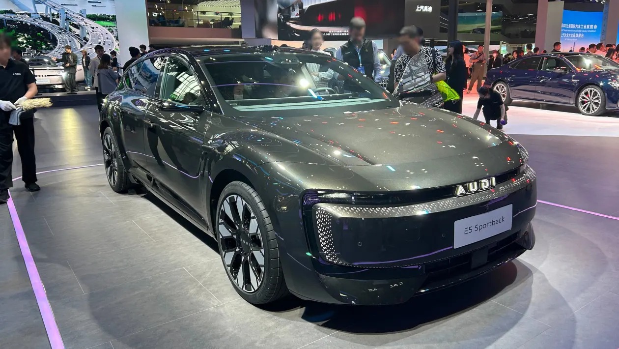 sarj-derdini-tarihe-gomen-otomobil-audiden-yeni-canavar-e5-sportback-10-dakikada-370-km-menzil-5-001