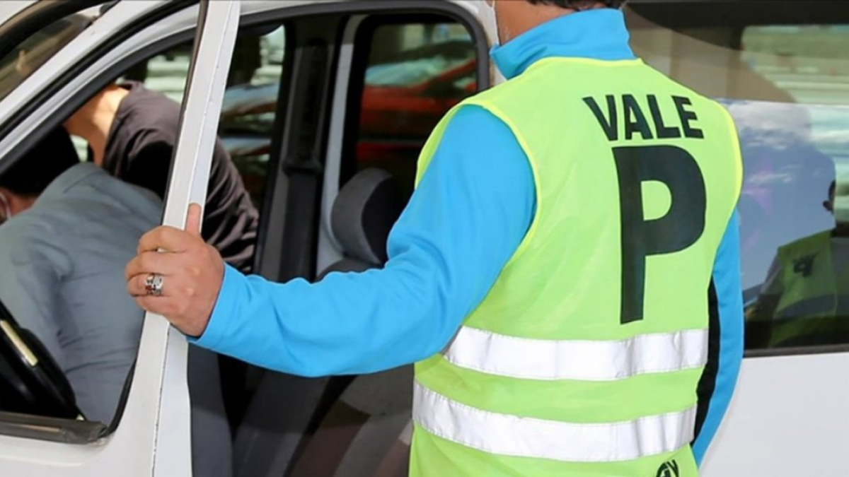 Lahmacundan sonra otopark şoku! Bodrum'da vale ücretleri dudak uçuklattı