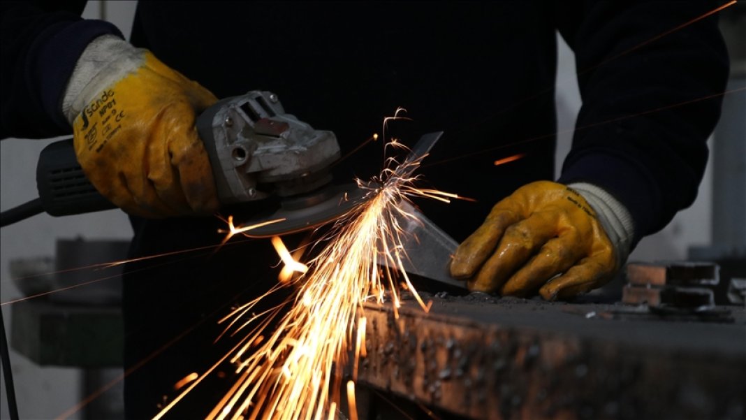 uye-sayisi-artti-sendikali-sayisi-dustu-veriler-aciklandi-calisanlar-yalnizlasiyor-1