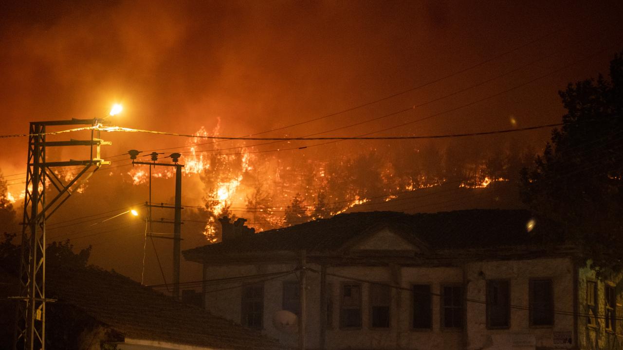 sakarya-yangin-aa-2381867-001