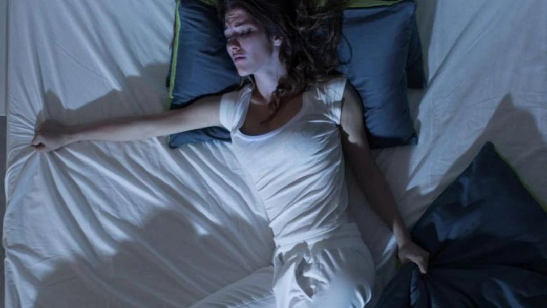 gunduz-kavuruyor-gece-uyutmuyor-uzman-isim-tropikal-gecelere-dikkat-cekti-1