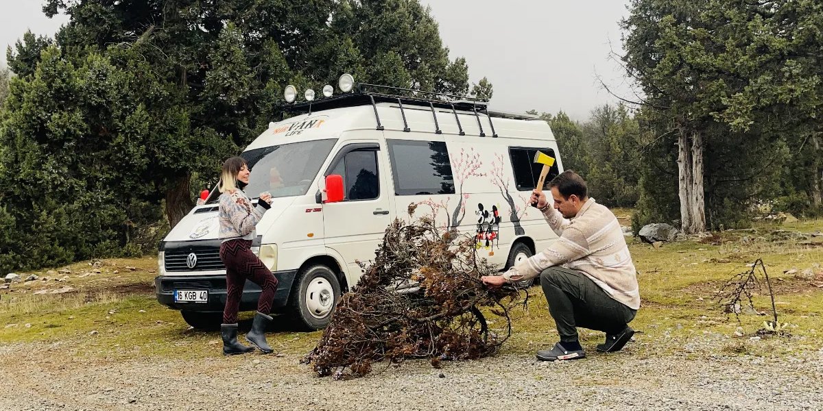 omer-turkoglu-karavan