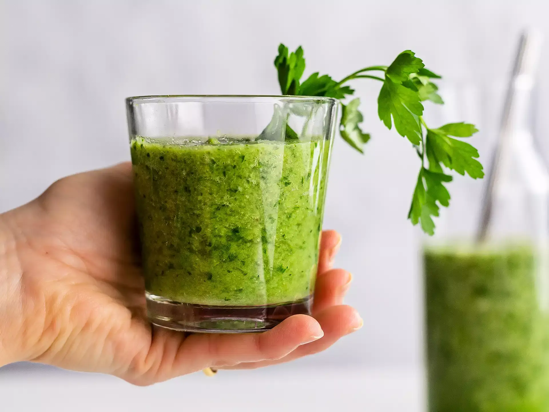 parsley-smoothie-recipe-78190e287d10cf85715419608a17ceb8.webp