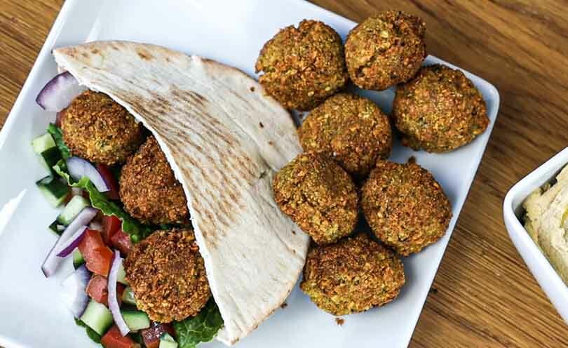 falafel-2-810x496