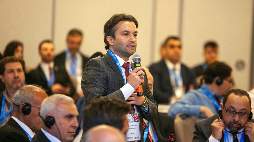 tum-vatandaslari-ilgilendiriyor-uzmanindan-acil-cagri-tc-kimlik-numaralari-derhal-degistirilmeli-icine-mutlaka-bunu-ekleyin-001