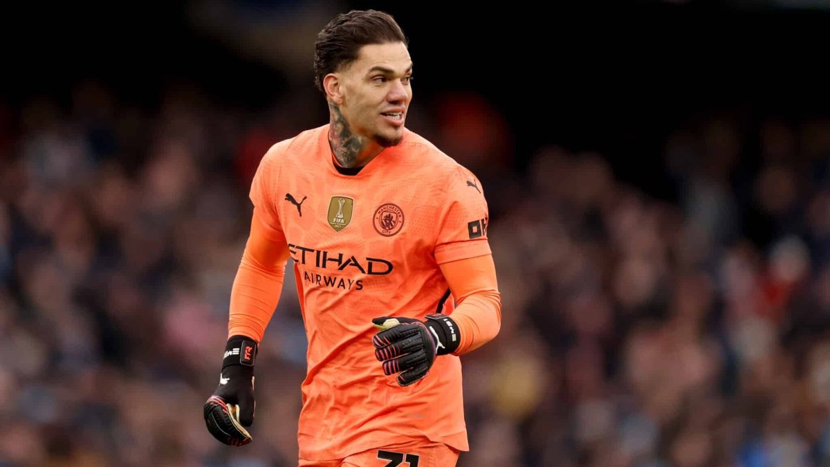 ederson-man-city-premier-league-goalkeepers-most-assists-scaled-e1739660077588