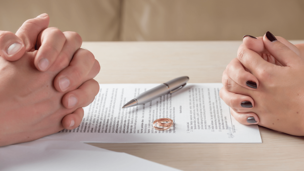 esine-haber-vermedi-yargitay-tam-kusurlu-buldu-kadinin-bosanmadaki-kusurunu-onadi-bunu-yapay-tazminat-odemeye-mahkum-edildi-2