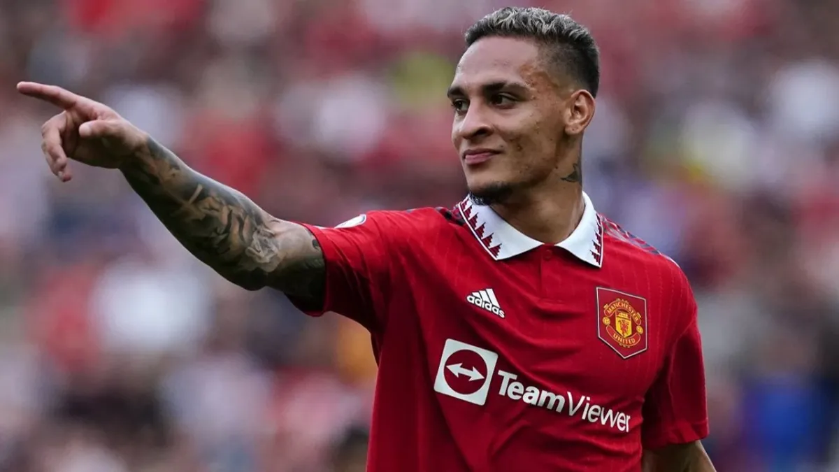 fenerbahce-ile-anilan-antony-manchester-uniteda-95-milyon-euroya-transfer-olmustu-1725890237142