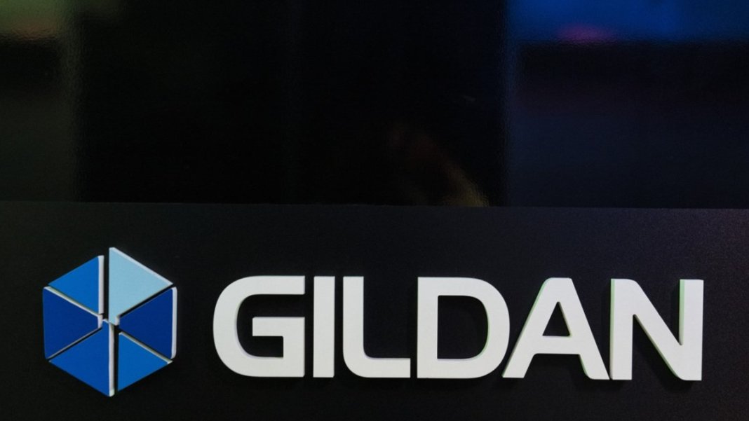 tisort-devi-batan-ic-camasiri-devini-satin-aliyor-5-milyar-dolarlik-anlasma-piyasayi-karistirdi-1