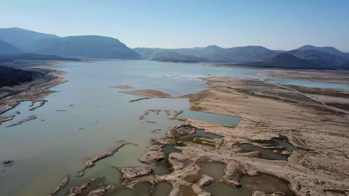 İzmir'de kuraklık alarmı: 1 milyon vatandaş için kritik uyarı!