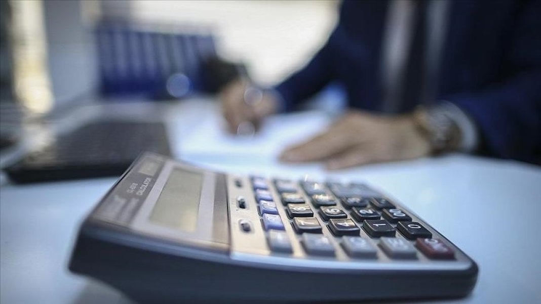 memur-ve-emekliler-yine-kayip-mi-yasayacak-isa-karakastan-carpici-tespitler-jpg-1-001