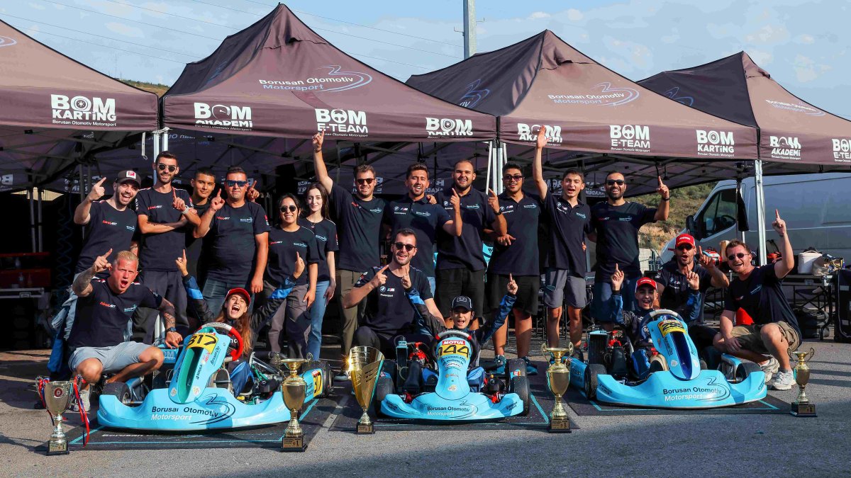 bom-karting-motul-turkiye-karting-sampiyonasinin-ucuncu-ayaginda-takimlar-birinciligini-kazandi-1