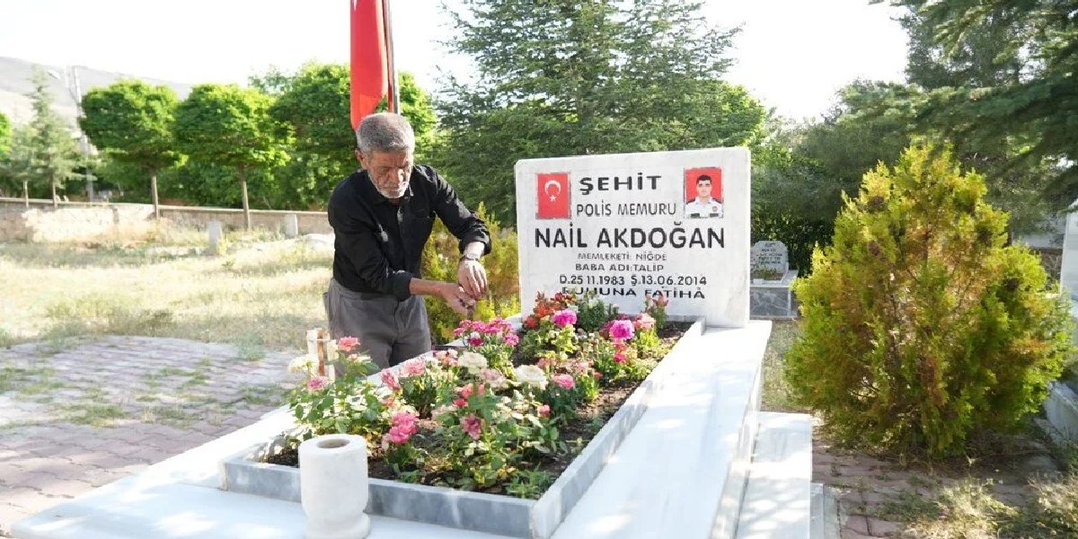 hudaverdi-boran-mezarlik-1