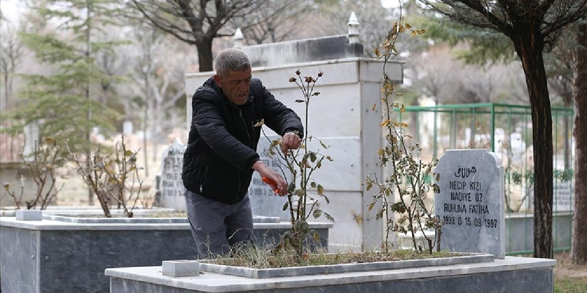 hudaverdi-boran-mezarlik