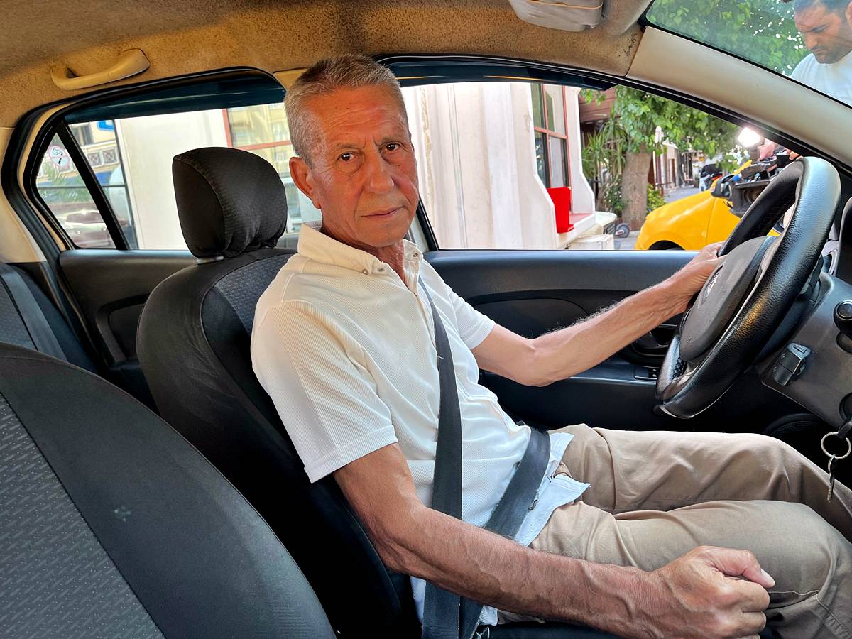 45-yildir-ceza-almayan-taksici-huseyin-ozden-3