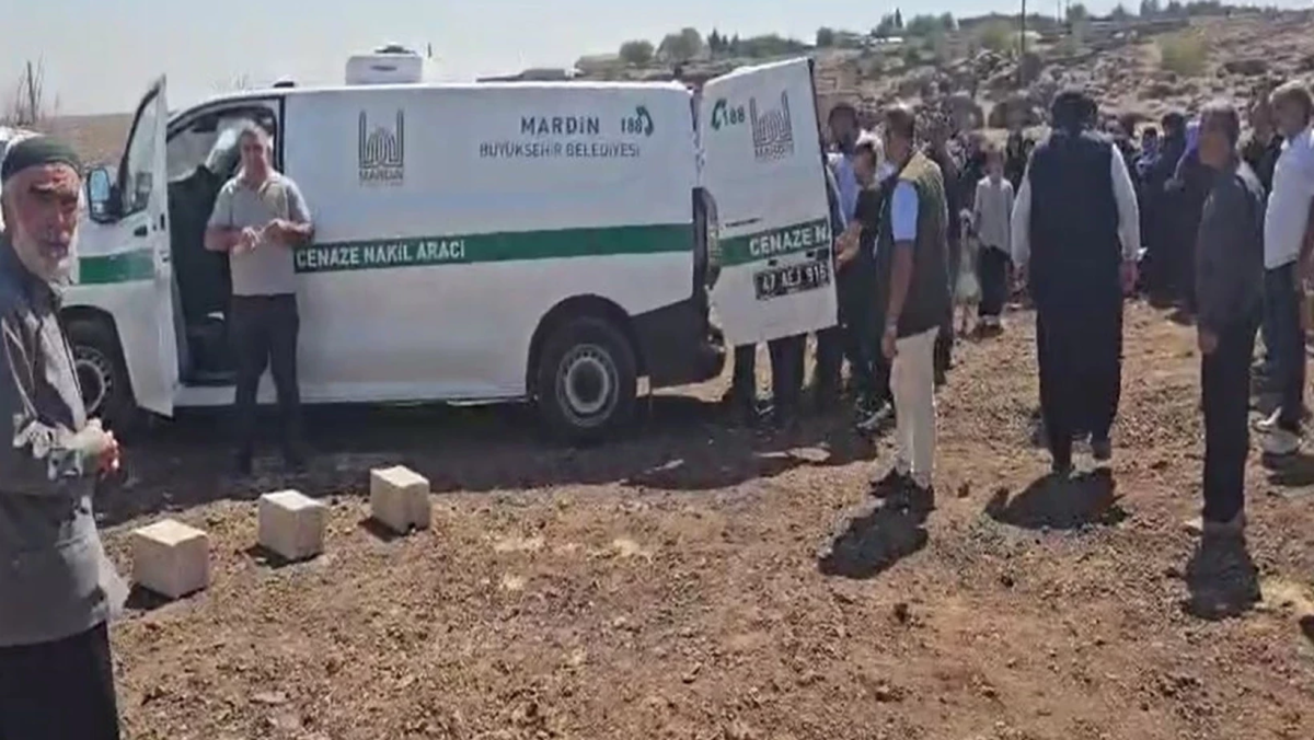 8b6a75d3-8db0-402b-8627-adc3c8ed5cc4