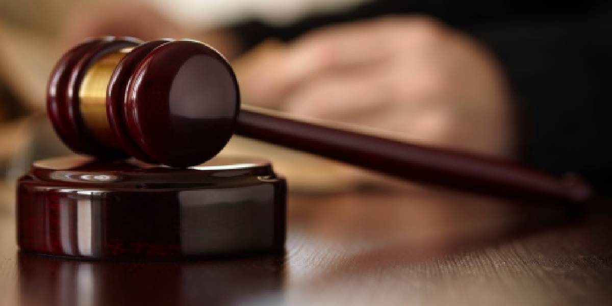 doktorlara-kinama-cezasi-3