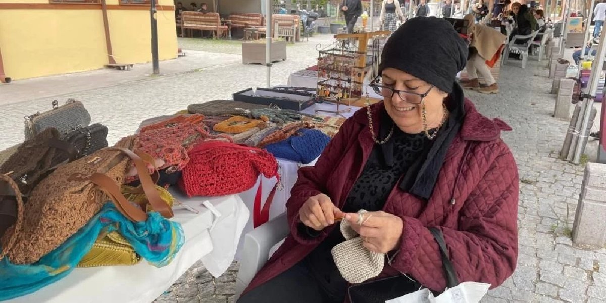 kadriye-tutku-hasir-canta-004