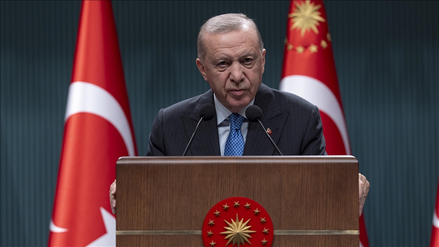 thumbs-b-c-551c284db1eb3e88cb063271f6417135