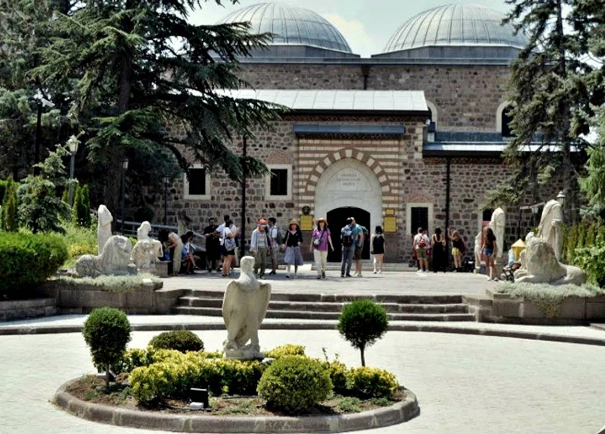 ankarada-gezilecek-yerler-ucretsiz-muzeler-mekanlar-1