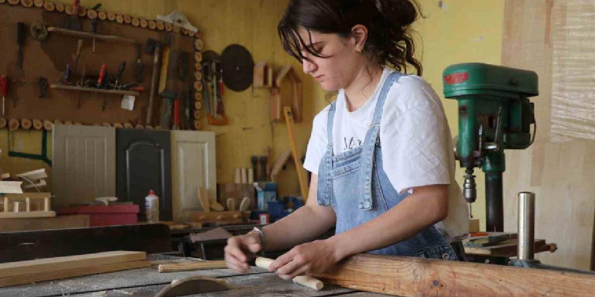 sivasta-marangozluk-yapan-1