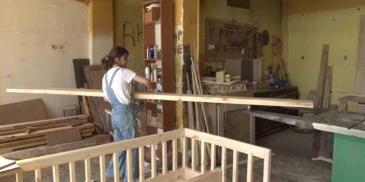 sivasta-marangozluk-yapan-3