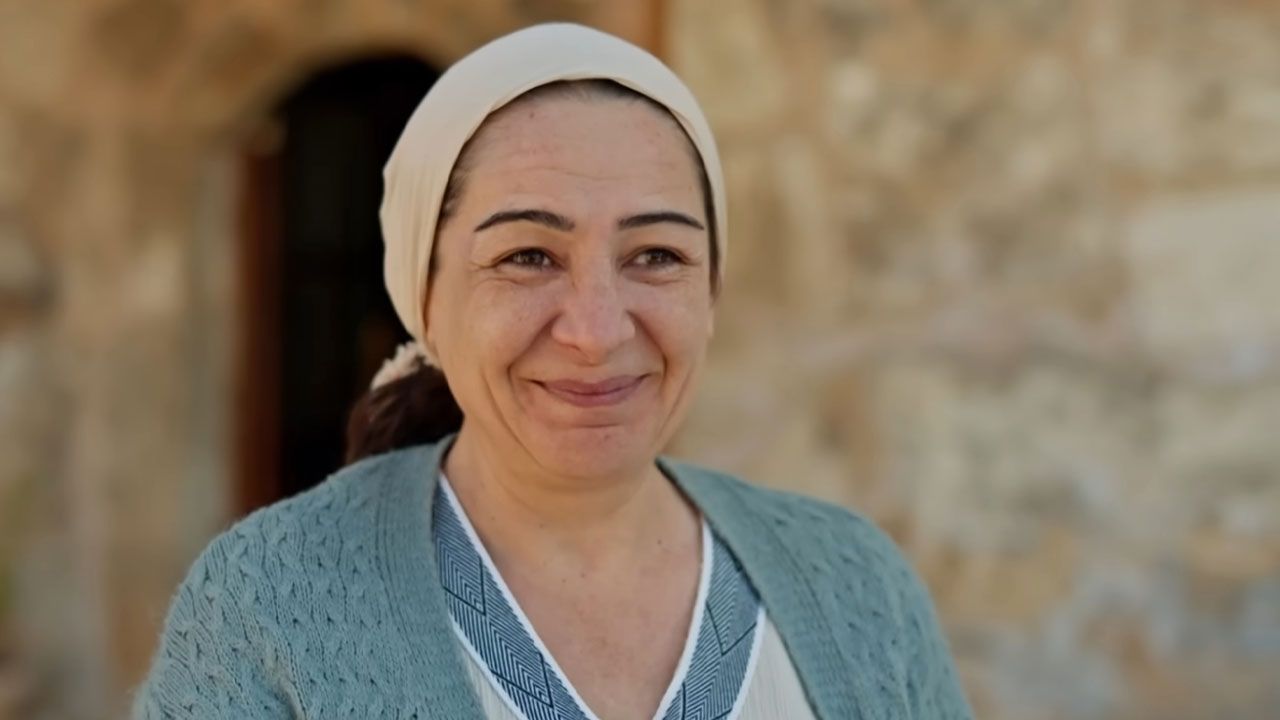 uzak-sehirde-surpriz-oyuncu-degisikligi-ummu-rolu-artik-baskasina-emanet-1756303762699