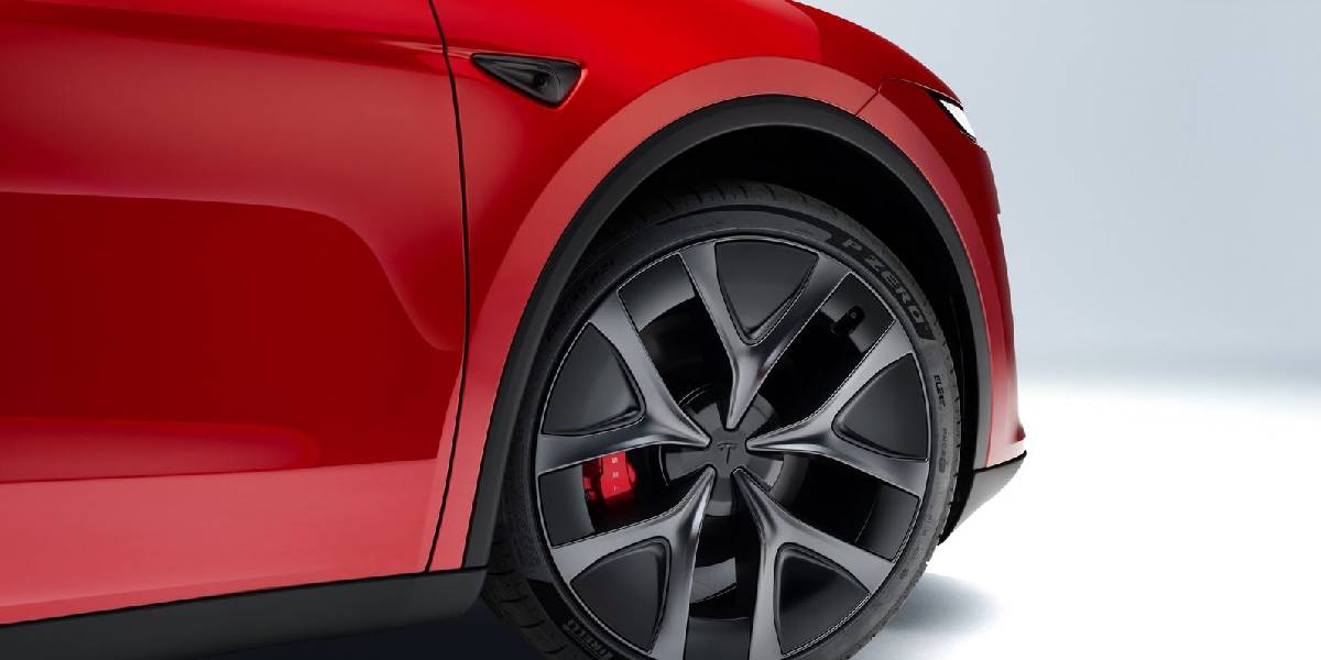 tesla-model-y-performance-3