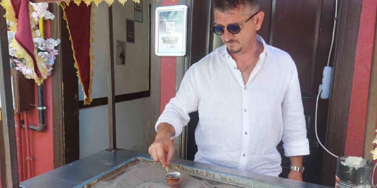 eskisehirde-kumda-kahve-1