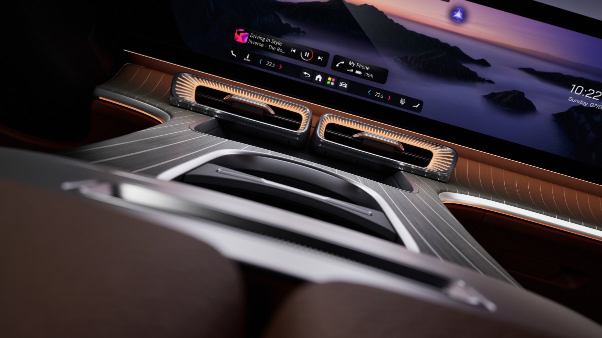 yeni-mercedes-glc-eq-karsilama