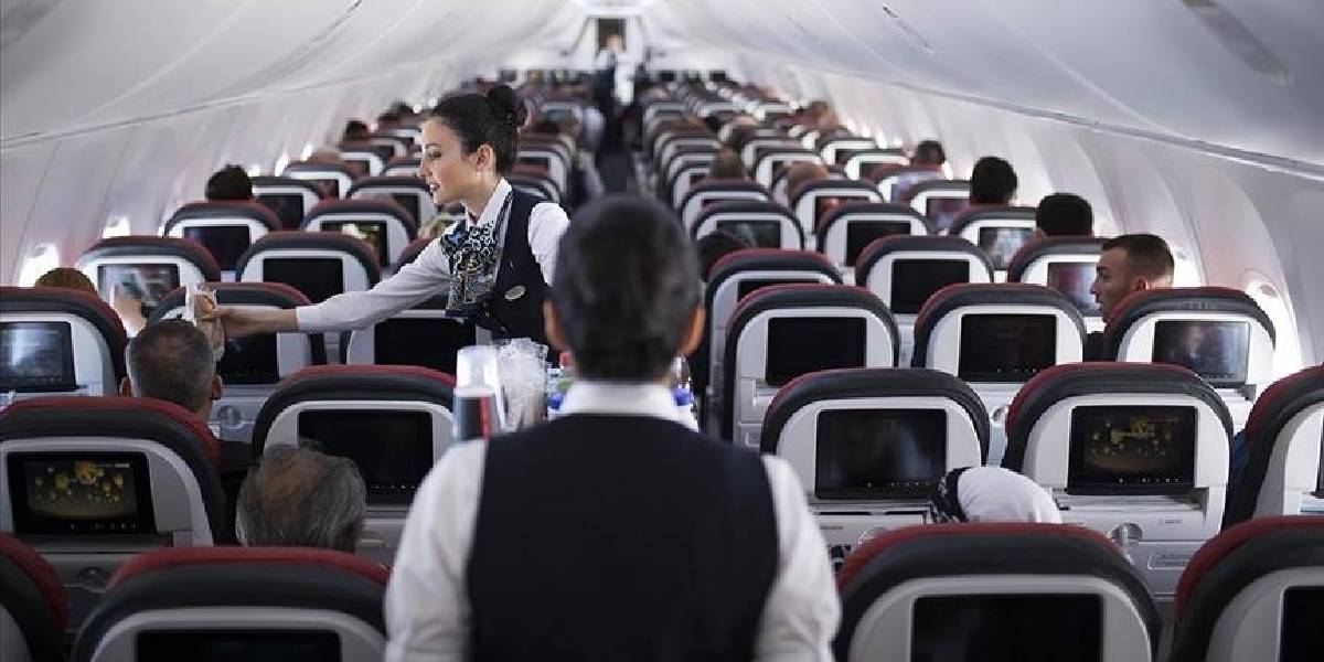 ucaklarda-ucretsiz-su-ikrami-1