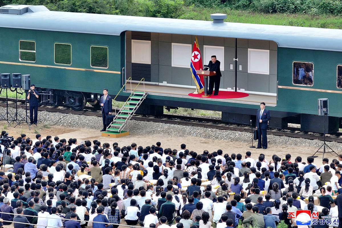 kuzey-kore-lideri-kim-jong-un-treni-7