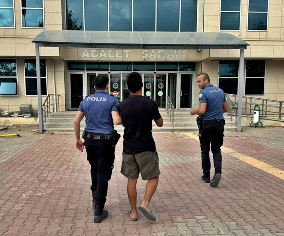 yasak-oldugu-halde-denize-girmenin-cezasi-nedir-5